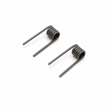 Pair of LEO COILS AND COTTON LEO ALIEN DUAL CORE MTL coils, 0.65Ω, for vaping devices.